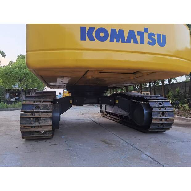 2023 Komatsu PC450-8-46966506