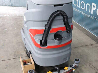 2024-x-tra-c70s-1449620-46967365