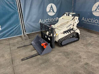 صورة ل شيولات مجنزرة 2025 نومان T330XL