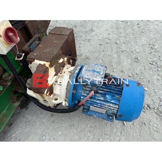 30ft Long Electric Conveyor-46974967