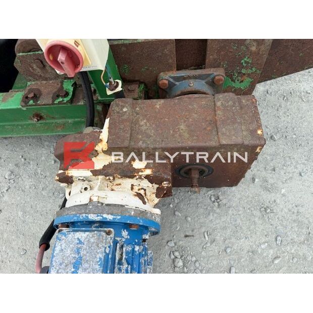 30ft Long Electric Conveyor-46974970