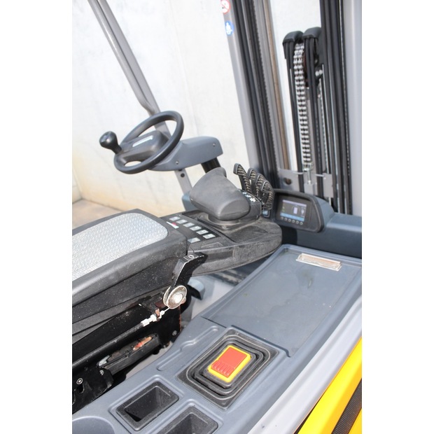 2019 Jungheinrich EFG 220 550 DZ-46977592