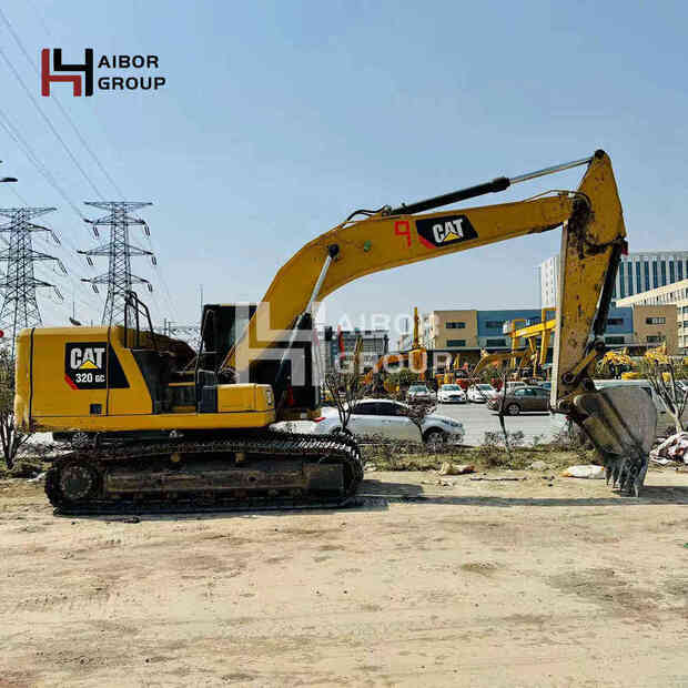 2020 كاتربيلر 320GC-46978115