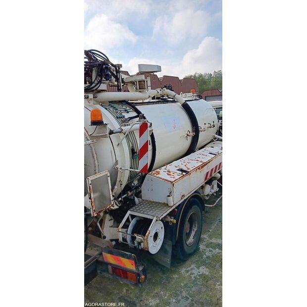 1996 رينو G230-46982679