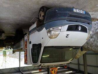 2005-renault-mascott-1449744-46982794