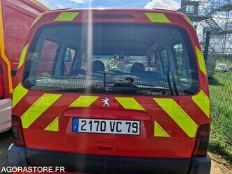 2005-peugeot-partner-1449747-46982909