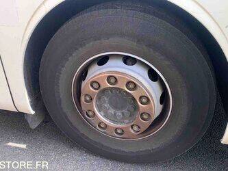 2010-mercedes-benz-intouro-1449749-46982940