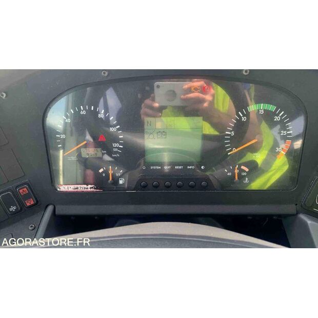 2010 Mercedes-Benz INTOURO-46982946