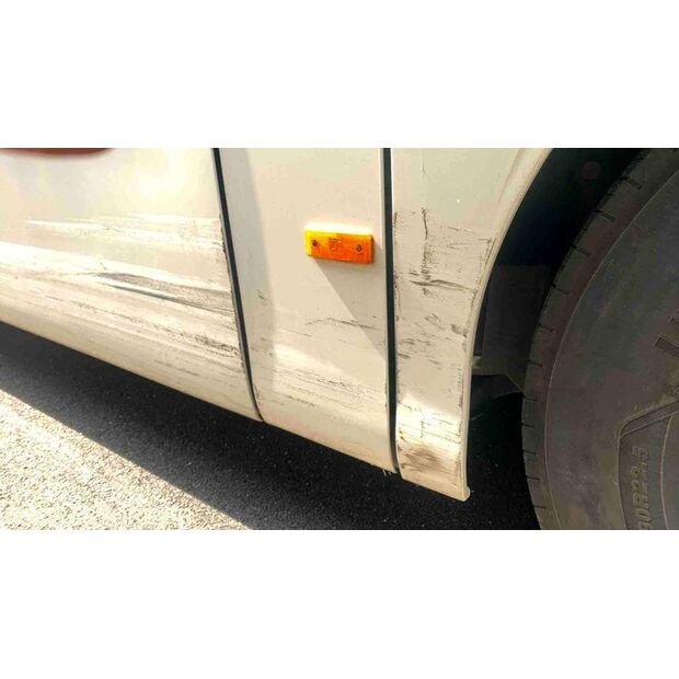 2010 Mercedes-Benz INTOURO-46982957