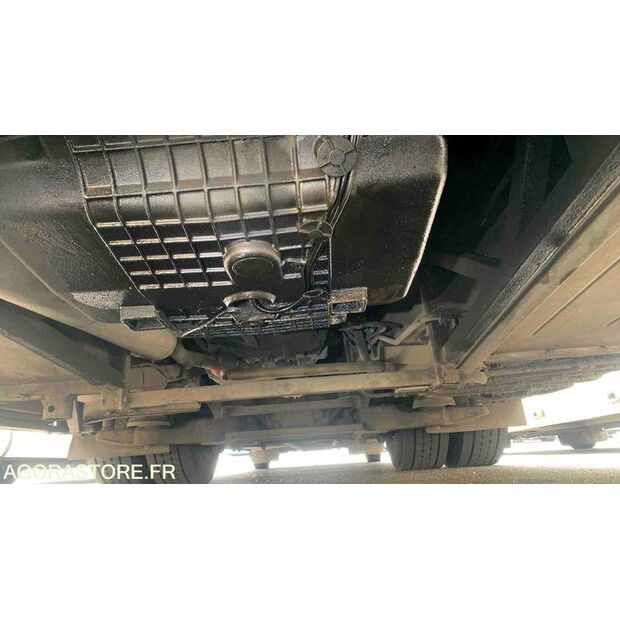 2010 Mercedes-Benz INTOURO-46982972