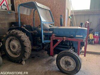 Image for TRACTORS 1966 Ford Dexta