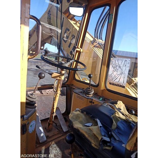 1979 ليبهير 911-46983127