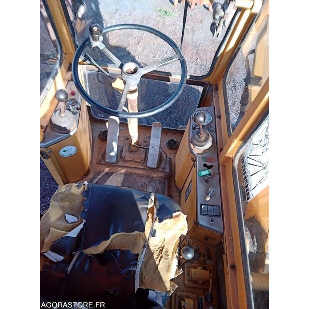 1979 ليبهير 911-46983128