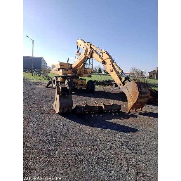 1979 ليبهير 911-46983132