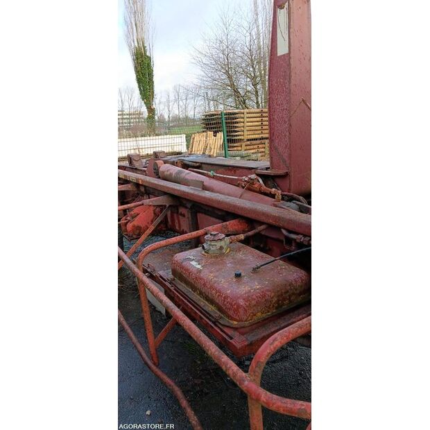 1994 Renault C300-46983205