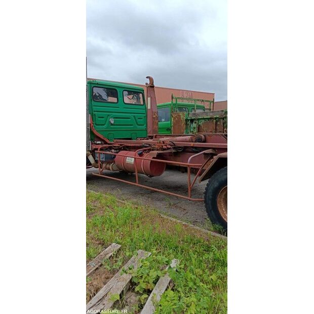 1994 Renault C300-46983209