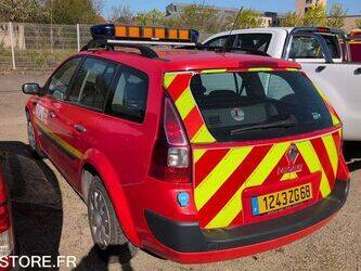 2007-renault-megane-1449762-46983293
