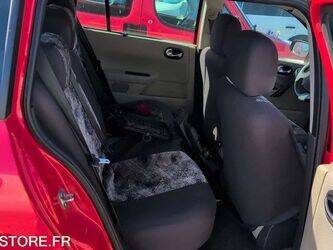 2007-renault-megane-1449762-46983308