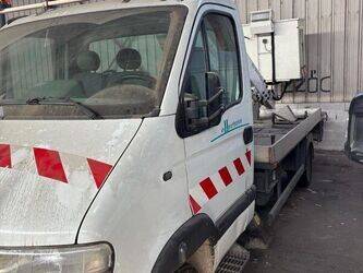 2003-renault-mascott-1449765-46983371