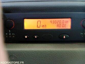 2003-renault-mascott-1449765-46983381