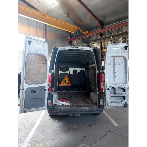 2007 Renault Trafic-46983487