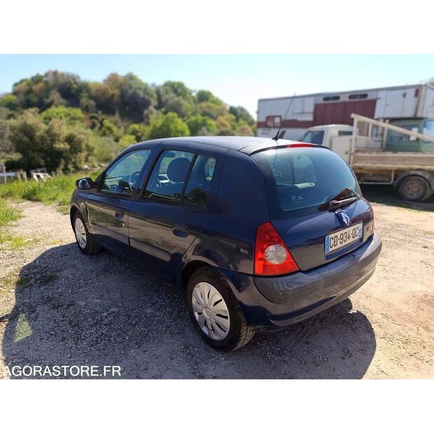 2004 Renault Clio-46983745