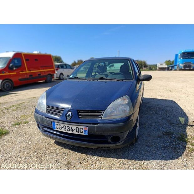 2004 Renault Clio-46983749