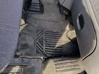 2006-ford-transit-1449782-46983789