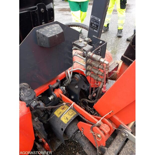 2013 KUBOTA BX2350-46983806