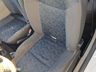 2009-renault-twingo-1449787-46983848