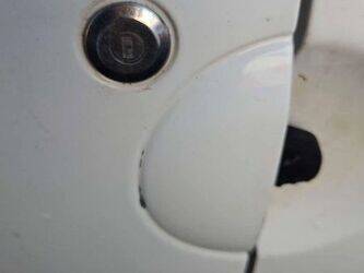 2009-renault-twingo-1449787-46983851