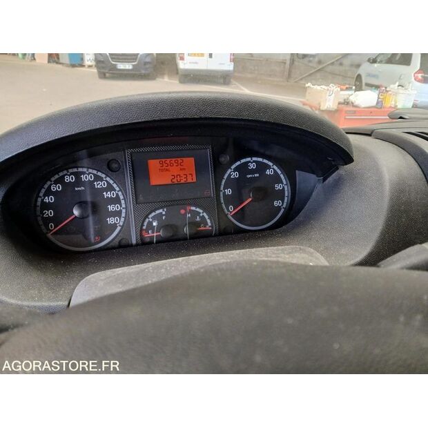 2011 Peugeot BOXER-46983899