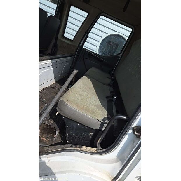 2001 Renault Midlum-46984004