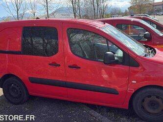 2015-peugeot-partner-1449794-46984041