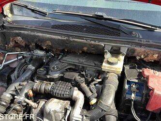 2015-peugeot-partner-1449794-46984054