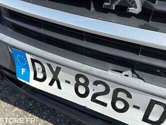 2015-peugeot-partner-1449794-46984057