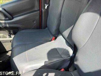 2015-peugeot-partner-1449794-46984060