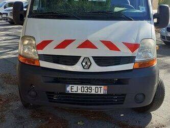 Image for TRUCKS 2008 Renault Master for Sale in United Arab Emirates