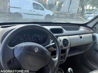 2004-renault-kangoo-1449802-46984259