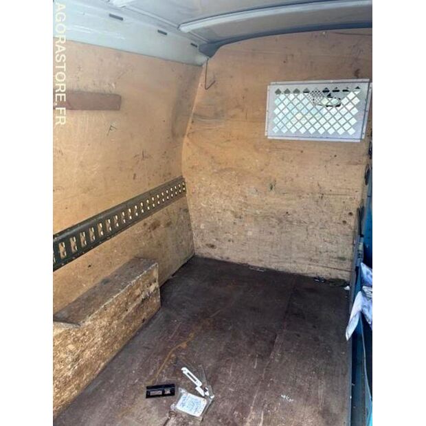 2004 رينو Kangoo-46984266