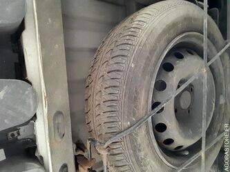 2004-renault-kangoo-1449802-46984271