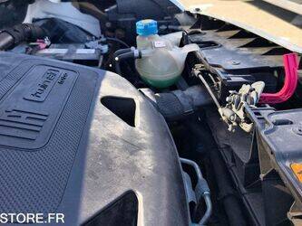 2017-fiat-500-1449817-46984846