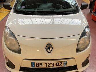 2011-renault-twingo-1449820-46984886
