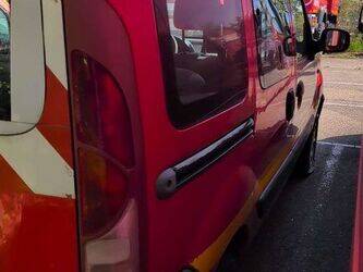 2003-renault-kangoo-1449827-46985075