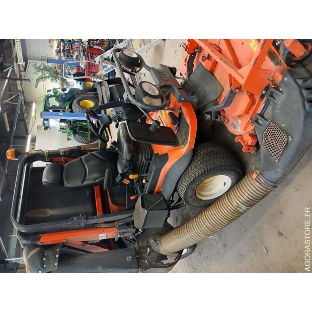2014 KUBOTA F3890-46985124