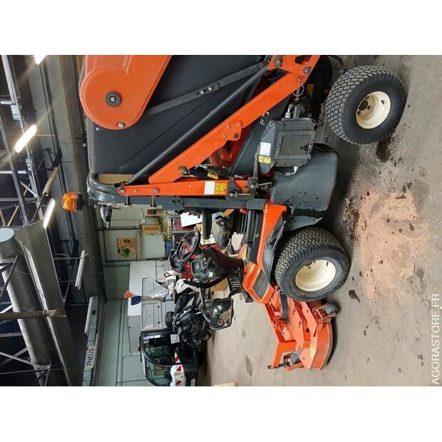 2014 KUBOTA F3890-46985129
