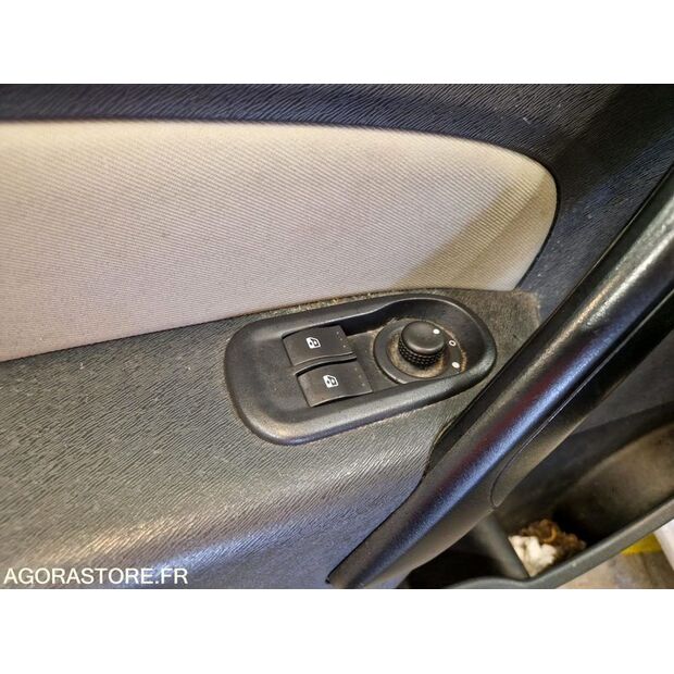 2012 رينو Kangoo-46985367