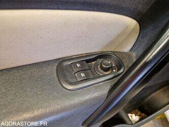 2012-renault-kangoo-1449847-46985367