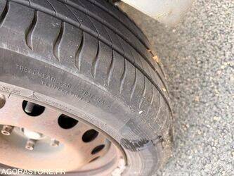 2010-citroen-c4-1449848-46985392