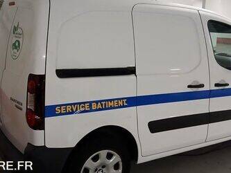 2018-peugeot-partner-1449850-46985407